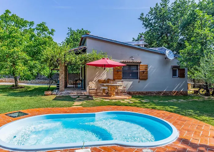 Xc Tatil Evi Segotici