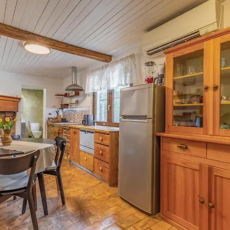 Holiday home Beautiful In With Wifi